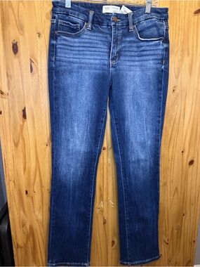 BKE Women's Straight Leg Jeans in Dark Blue Wash